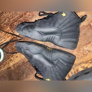 Jordan 12’s size 12c